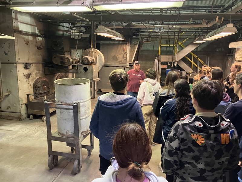 Honors Program students tour Colgate University sustainability program