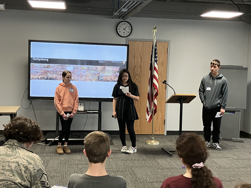 Eighth graders presenting about Civil War