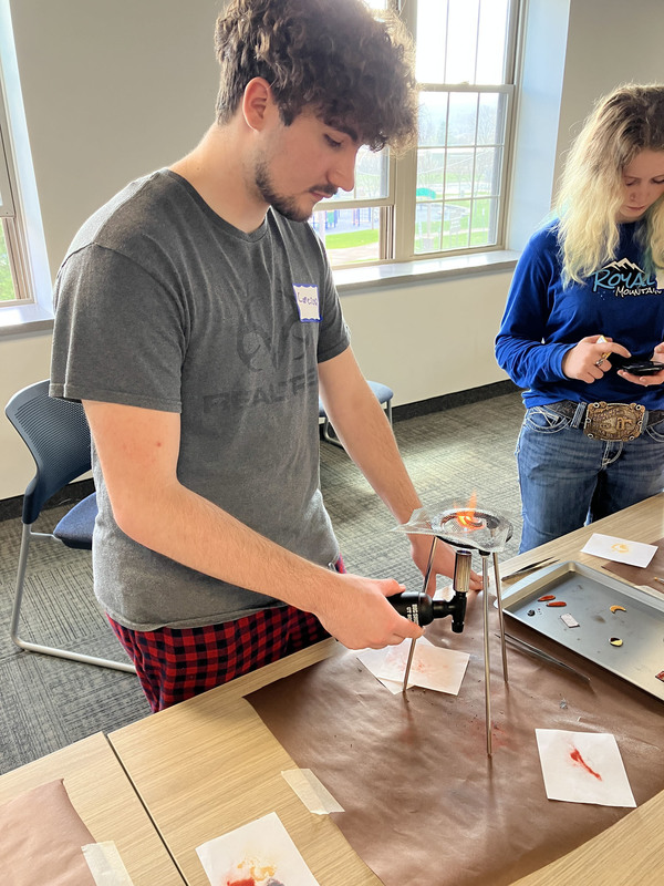 Students working on art/jewelry project
