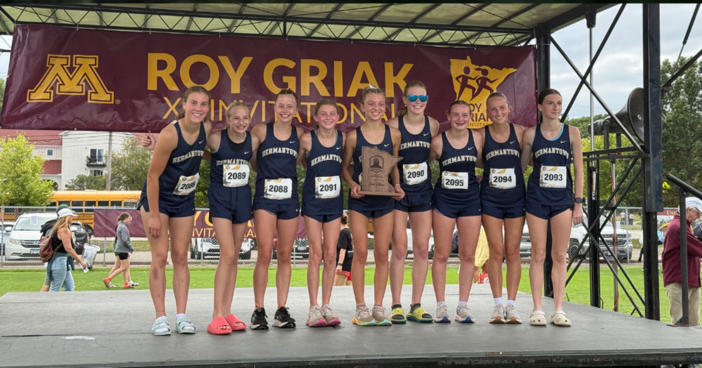 Hermantown Girls Cross Country Team at Griak Invitational