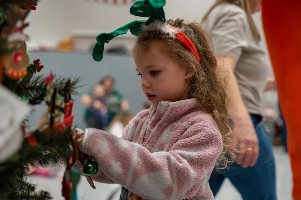 NSPC Hanging Of The Greens