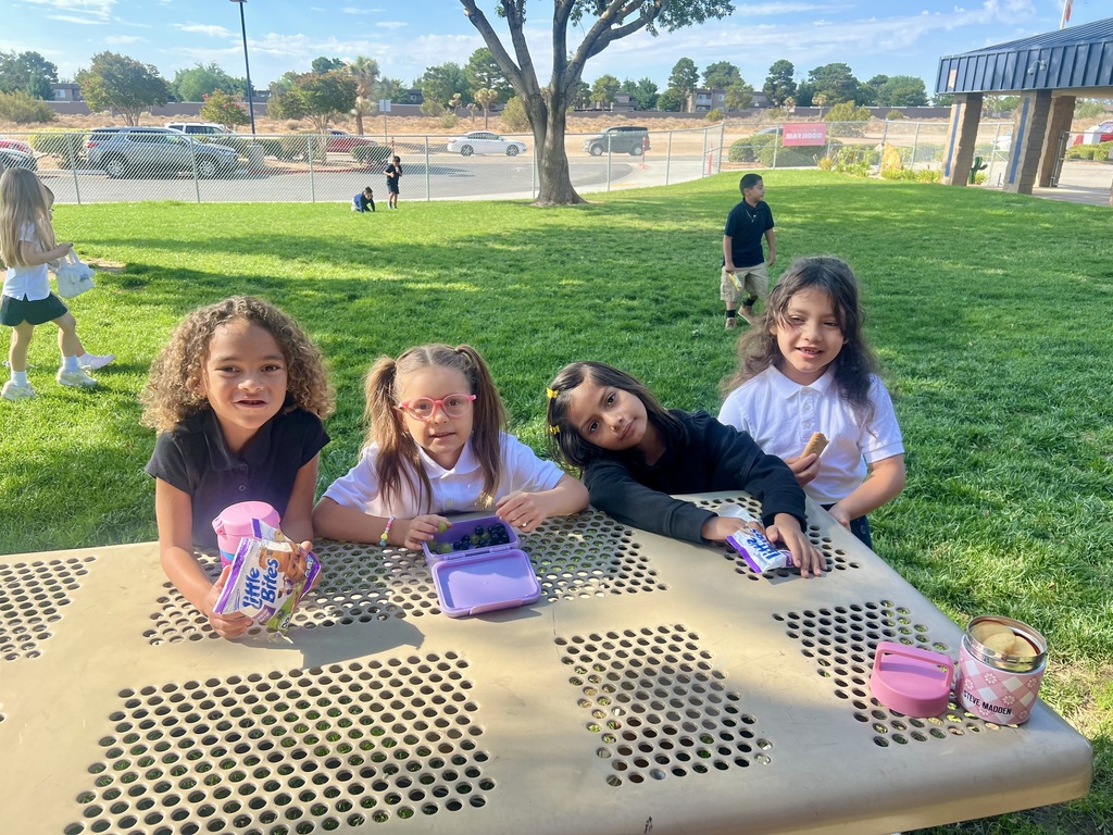 students eating