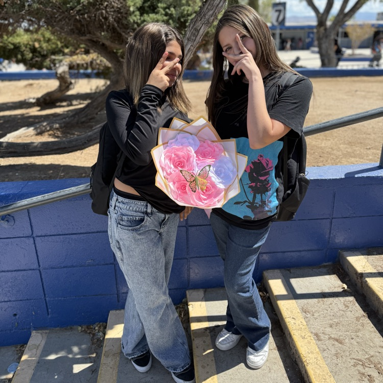 BFFs 
