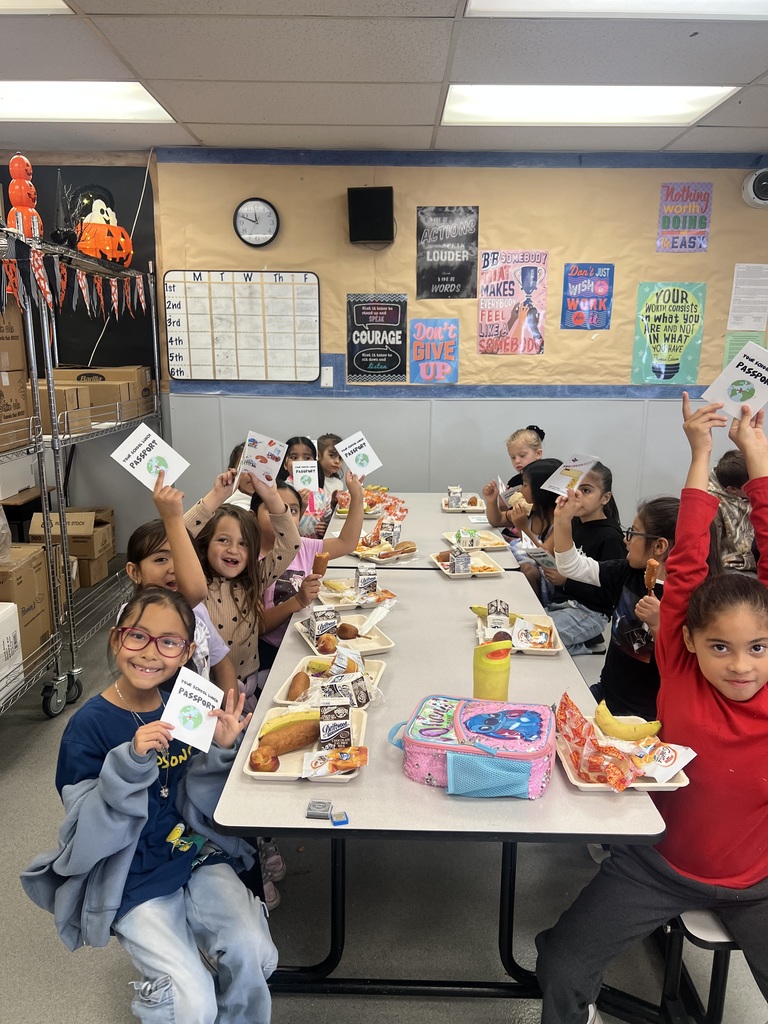 Students and staff celebrate national school week