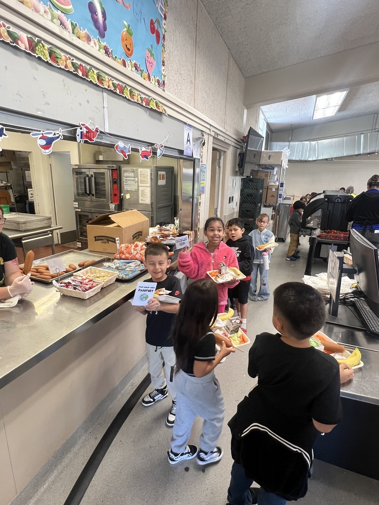 Students and staff celebrate national school week