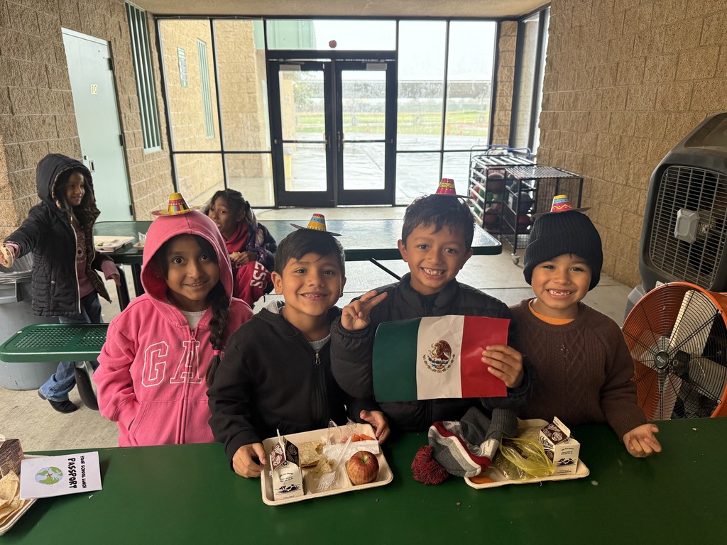 Students and staff celebrate national school week