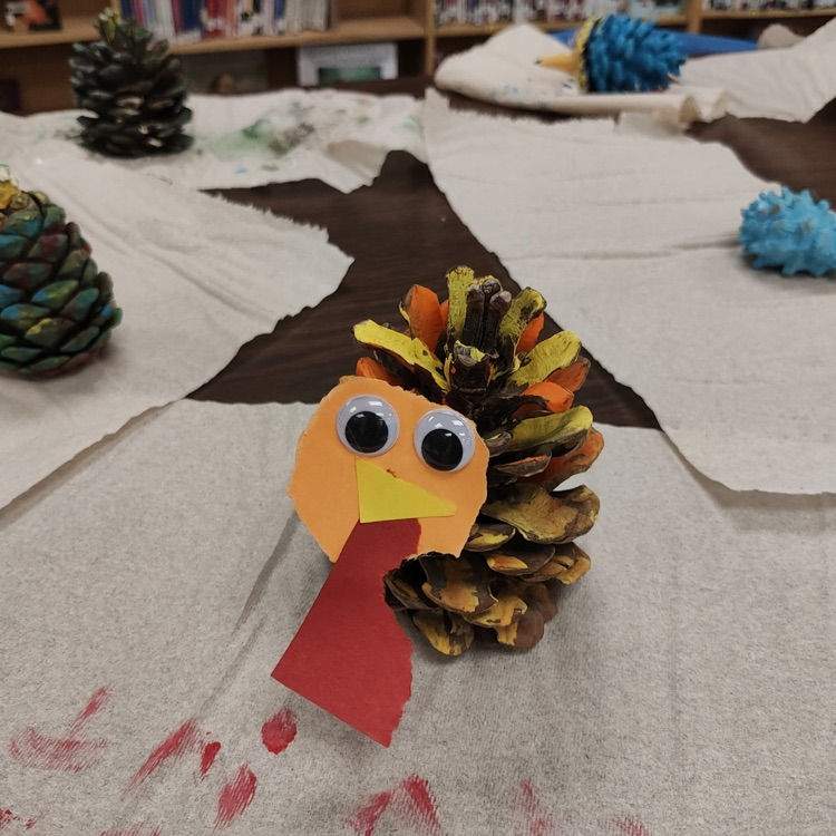 Pinecone Centerpiece 