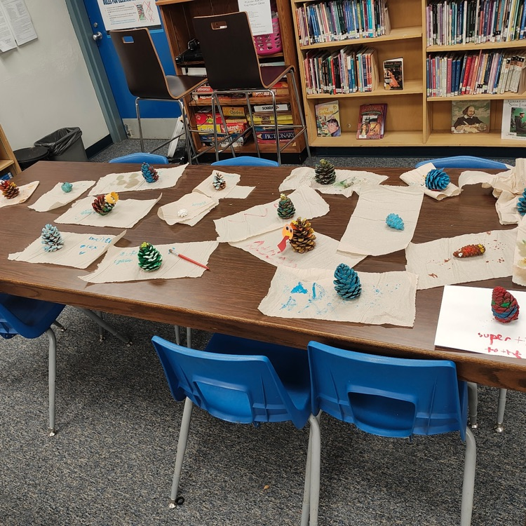 Pinecone Centerpiece 