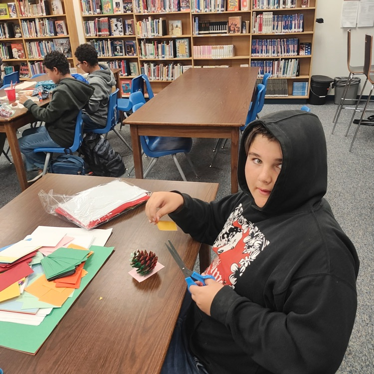 Pinecone Centerpiece 