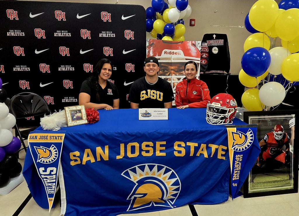 Johnny Notarianni Signing 2