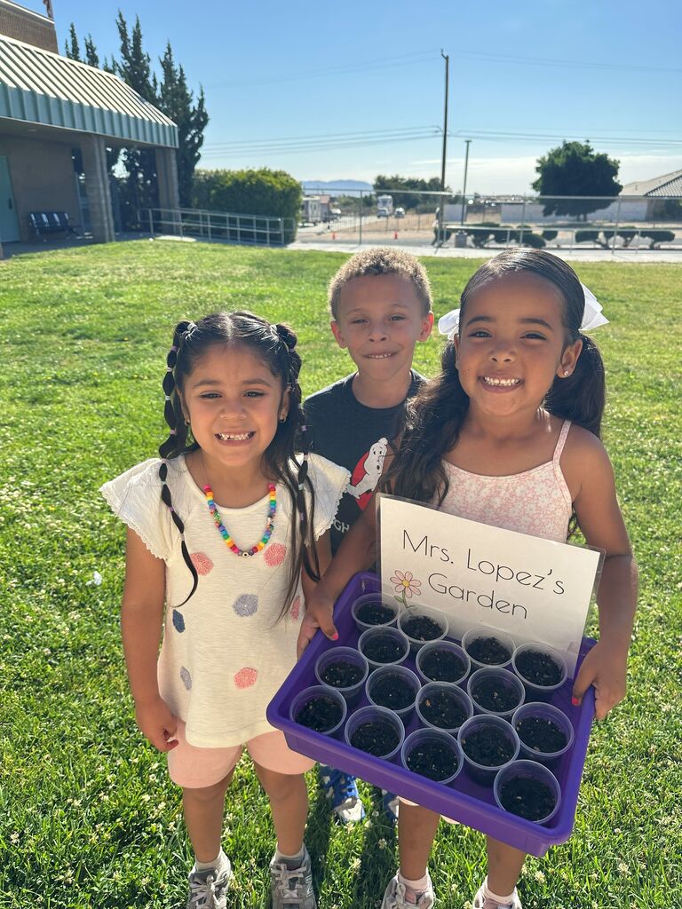 kindergarten students