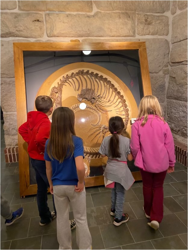 3rd graders enjoying their field trip to the State Capitol!