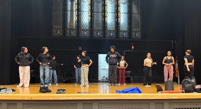 Latin Groove rehearsing for BHM celebration.  @hsfi_latingroovedanceteam