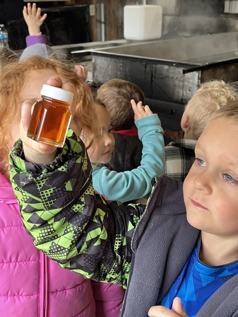 🍁🌳 Kindergarten Maple Adventure!  Our Kindergarten students had the opportunity to visit one of the newest maple camps on the map this year—Pleasant Brook Farms! Students enjoyed learning about the maple process firsthand and exploring this exciting new addition to our local maple community.  What a sweet experience! 🍁✨