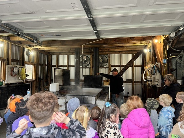🍁🌳 Kindergarten Maple Adventure!  Our Kindergarten students had the opportunity to visit one of the newest maple camps on the map this year—Pleasant Brook Farms! Students enjoyed learning about the maple process firsthand and exploring this exciting new addition to our local maple community.  What a sweet experience! 🍁✨