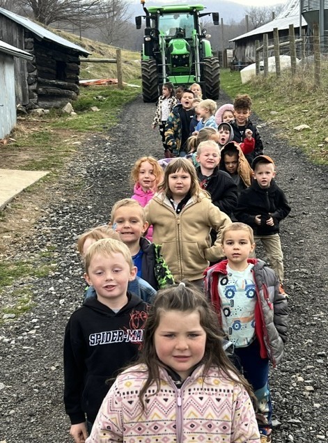 🍁🌳 Kindergarten Maple Adventure!  Our Kindergarten students had the opportunity to visit one of the newest maple camps on the map this year—Pleasant Brook Farms! Students enjoyed learning about the maple process firsthand and exploring this exciting new addition to our local maple community.  What a sweet experience! 🍁✨