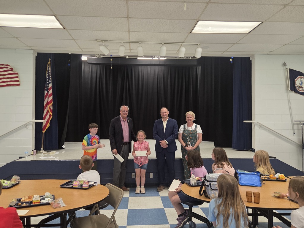 We were honored to welcome Delegate Chris Runion to Highland County Public Schools this past Friday! 🇺🇸📚  Delegate Runion spent time with our students recognizing their hard work and dedication by personally handing out Honor Roll letters. Moments like these mean so much to our students—it’s a great reminder that their efforts are seen, valued, and celebrated beyond the classroom.  Thank you, Delegate Runion, for taking the time to invest in our students and celebrate their achievements. We are incredibly proud of our Rams and all they continue to accomplish!  Go Rams! 🐏✨