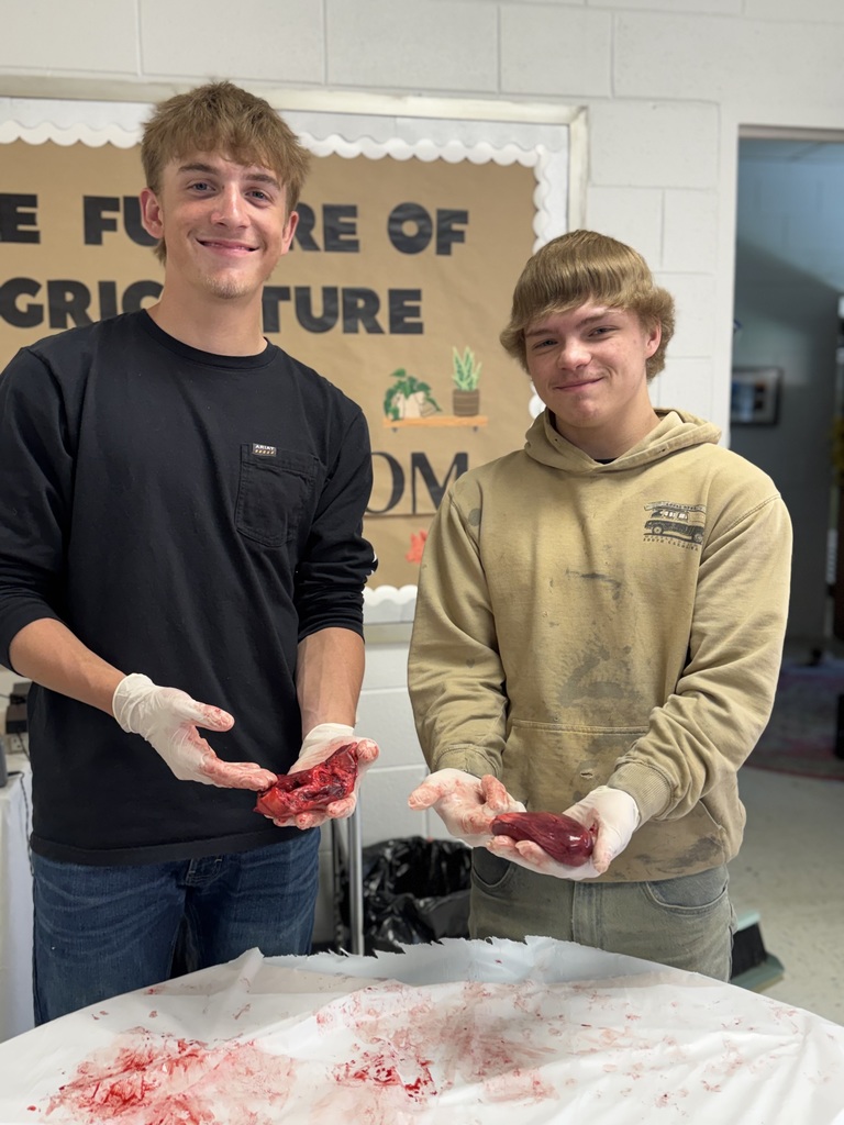 From identifying chambers to understanding blood flow, our students jumped right in and weren’t afraid to get their hands a little messy in the name of learning! 👩‍🔬👨‍🔬  We love seeing curiosity, teamwork, and practical skills all come together like this.