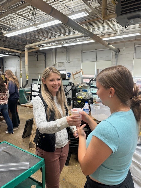 💙🥤  A big thank you to our National Honor Society students for the delicious soda bar treat today! It was such a fun and refreshing surprise, and we truly appreciate your kindness and thoughtfulness.  You made our day a little sweeter! 😊