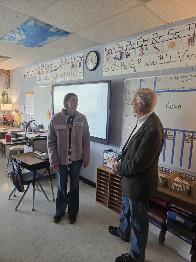 We were pleased to welcome Senator Mark Obenshain to Highland County Public Schools today!  We appreciate his continued support of small, rural education across Virginia and his ongoing commitment to our students and community.