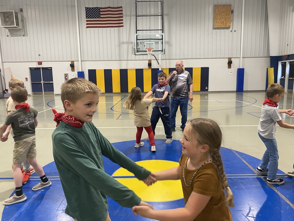 💃🕺 Stepping Back in Time!  Students had a wonderful time learning colonial dances with Ellen, Eugene, and Cappie! From lively steps to traditional movements, they experienced a fun and interactive glimpse into life during colonial times.  Thank you for bringing history to life in such a memorable way! 🇺🇸