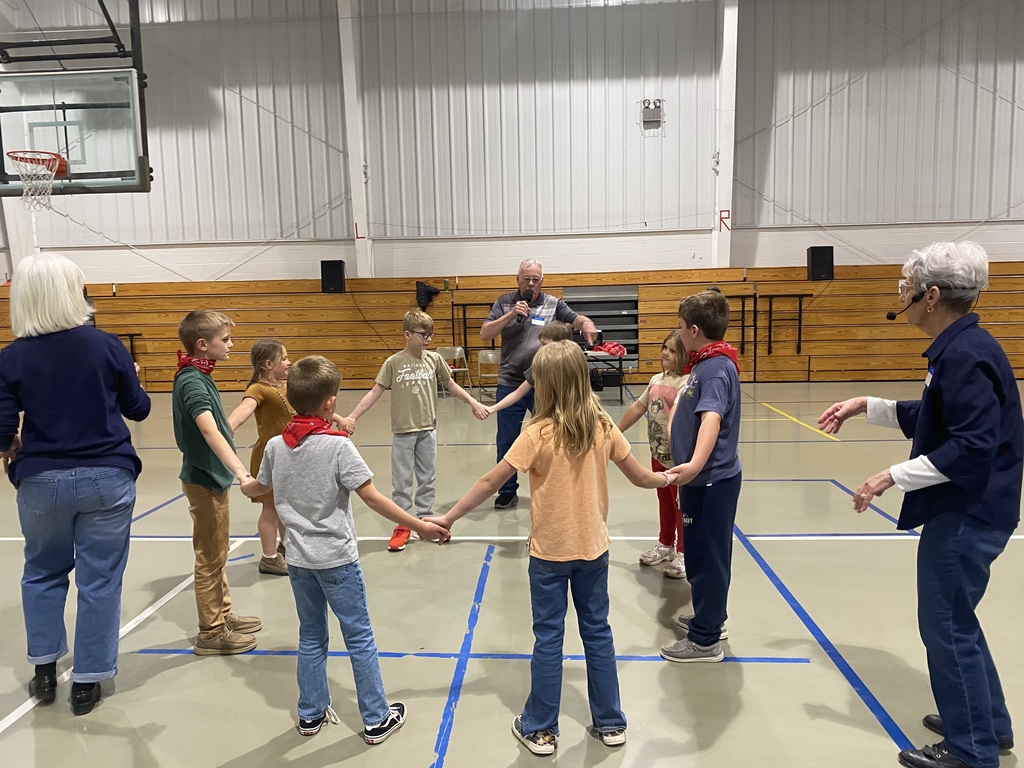 💃🕺 Stepping Back in Time!  Students had a wonderful time learning colonial dances with Ellen, Eugene, and Cappie! From lively steps to traditional movements, they experienced a fun and interactive glimpse into life during colonial times.  Thank you for bringing history to life in such a memorable way! 🇺🇸