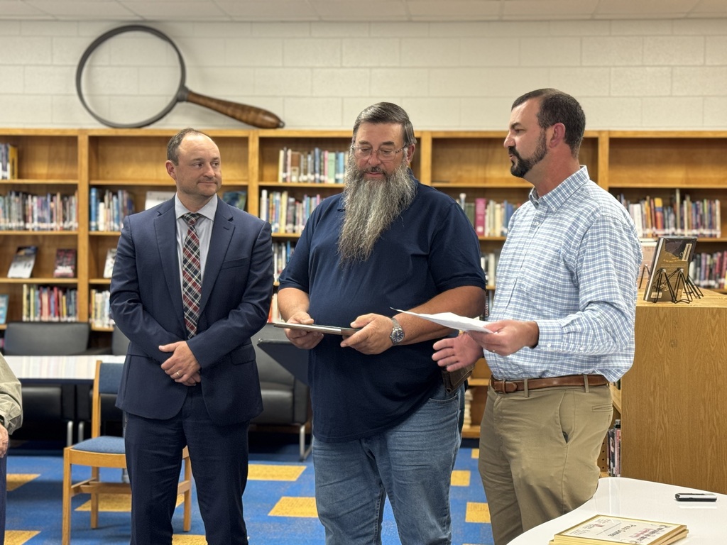 🎉  At last night’s School Board meeting, Dr. Nycum and Mr. Good proudly recognized two outstanding staff members for their dedication and impact on our students:  🍎 Mr. Warf – 2025–2026 Teacher of the Year ⭐ Mr. Vernon Simmons – 2025–2026 Support Staff Member of the Year  Both honorees were also presented with gift cards from the PTO in appreciation of their hard work and commitment. Congratulations on this well-deserved recognition!  We also celebrated the artistic achievements of several talented students! Mrs. Deeds recognized Lyla Swecker (Kindergarten), Lucy Honaker (Middle School), and Paula Gomez (11th Grade) for having their artwork selected to compete in the VSBA Regional Art Contest. While they did not place in the competition, being selected to represent our schools at the regional level is an incredible accomplishment! Each student received their framed artwork, a certificate, and a commemorative pin in recognition of their achievement.  We are so proud of these staff members and students for representing Highland County Public Schools so well! 💙💛