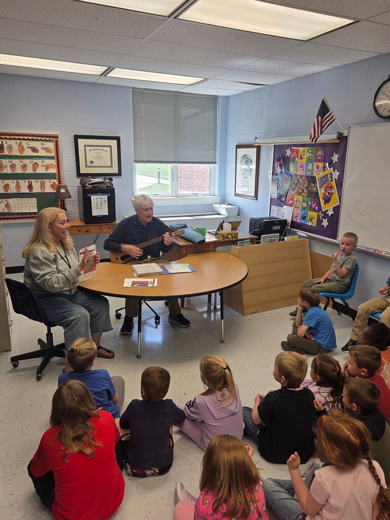🎶📚 Dr. Pillow and Mrs. Foster were making songs with letter sounds with our kindergarten class today, and the students had an absolute blast! Learning comes alive when it’s fun, interactive, and full of music! 🎤🔤  We love seeing our youngest learners excited, engaged, and building foundational skills while having so much fun each day! 💙💛