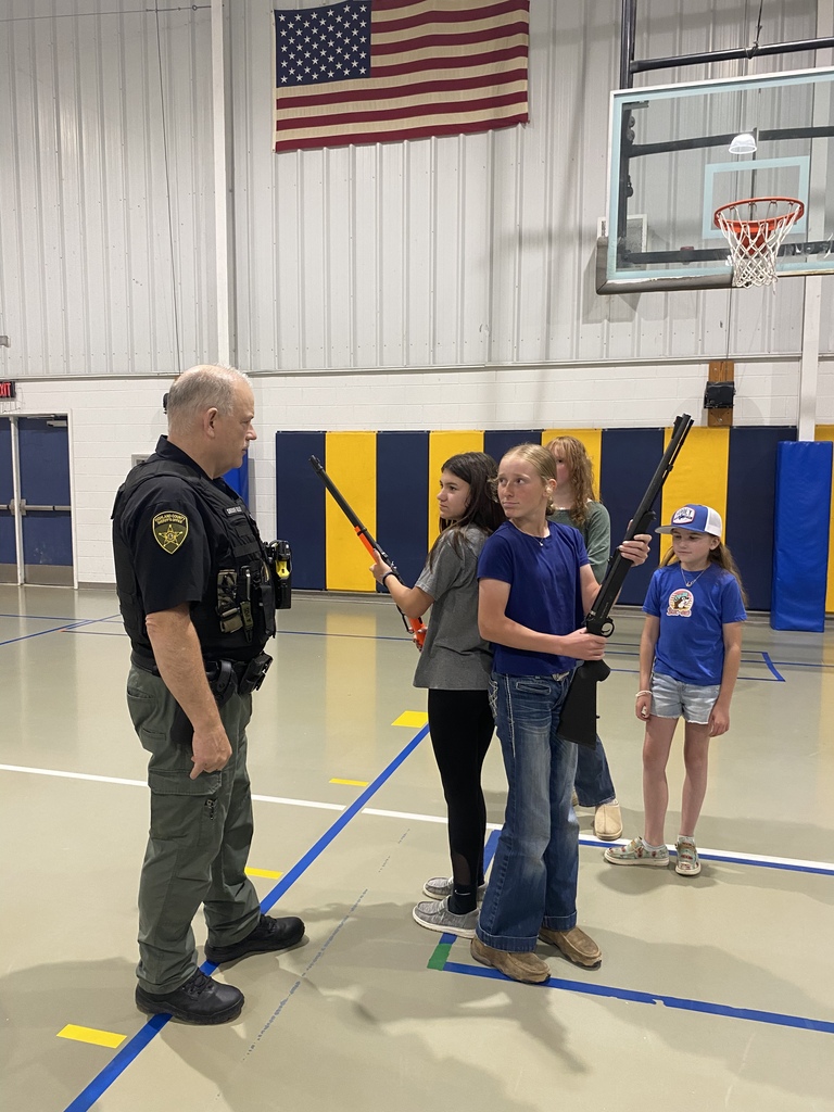 🦌🎯 Students in 5th grade, along with several 6th graders, recently participated in the Hunter Education Program!  This valuable program teaches hunting safety, wildlife conservation, responsible firearm handling, and outdoor ethics. We are grateful for the dedicated volunteer instructors who generously gave their time and expertise to make this opportunity possible for our students.  Thank you for investing in the next generation of safe and responsible outdoorsmen and outdoorswomen!