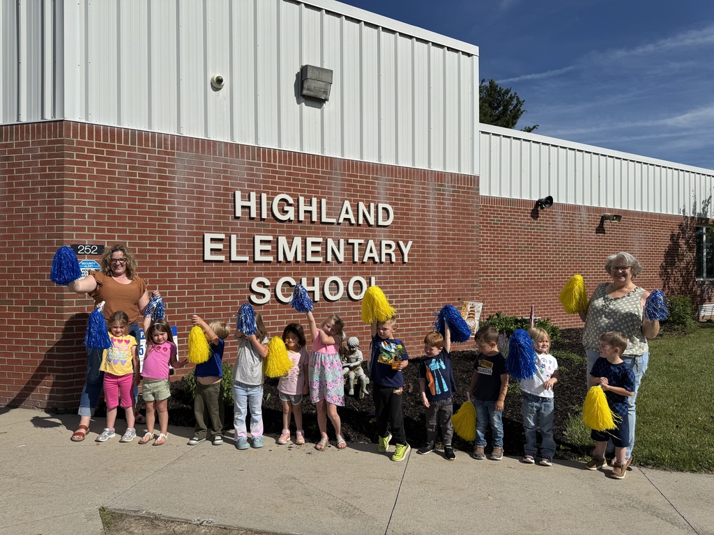 🎉  Today we celebrated all of our amazing Pre-K students and gave a special send-off to those who will be moving on to Kindergarten next year. We are so proud of all they have learned and accomplished this year—from growing academically to building friendships and confidence each day. ❤️  A huge thank you to Mrs. Thomas and Ms. Tina for their dedication, patience, and love for our youngest learners. Your hard work has made a lasting impact on these students and their families.  Congratulations, future Kindergarteners! We can't wait to see all the great things you'll do next year! 🎓🍎✨