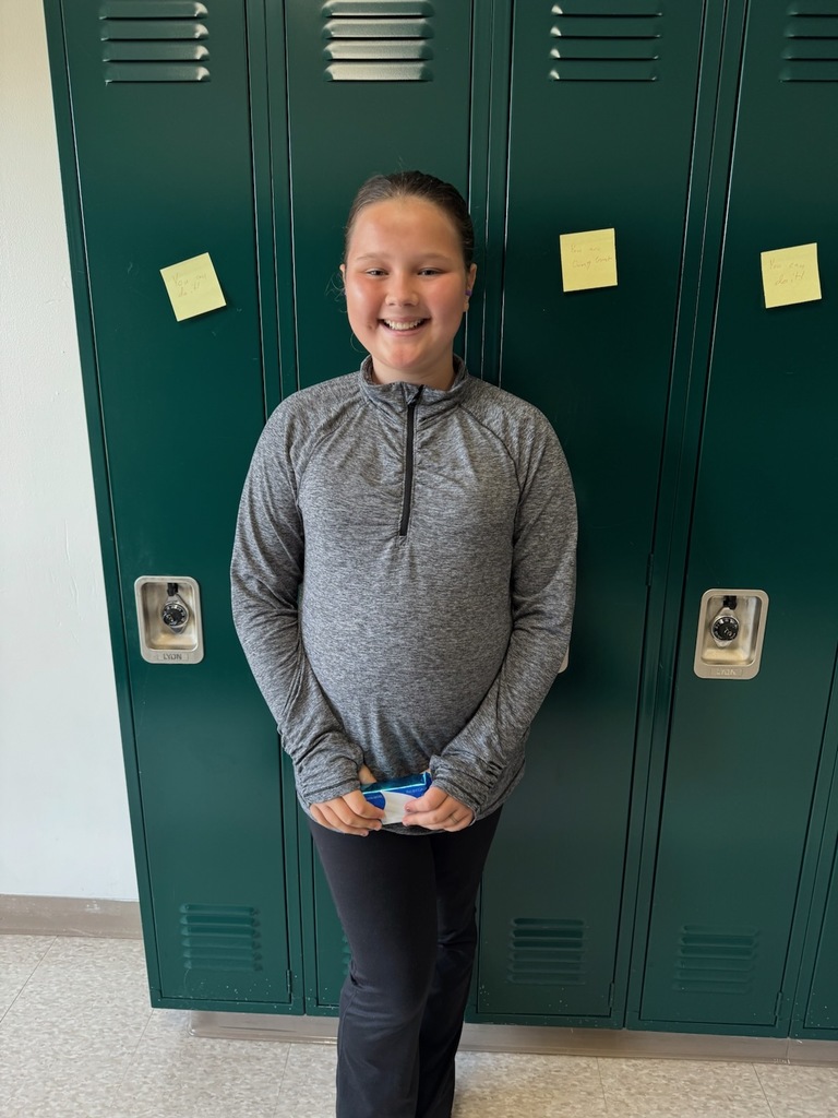 6 Red October Birthdays!! 🎉