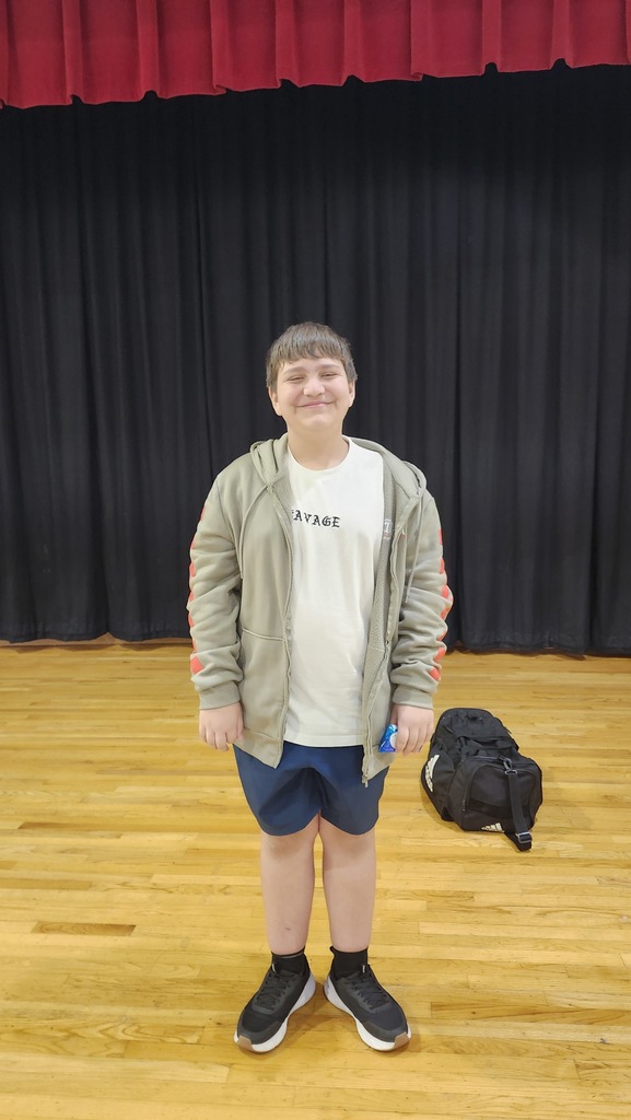 6 Red October Birthdays!! 🎉