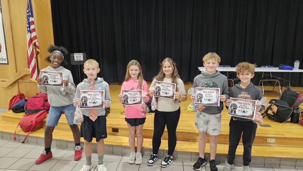 6 Red Rock Award Winners for October! Congrats!! 🎉 🎊