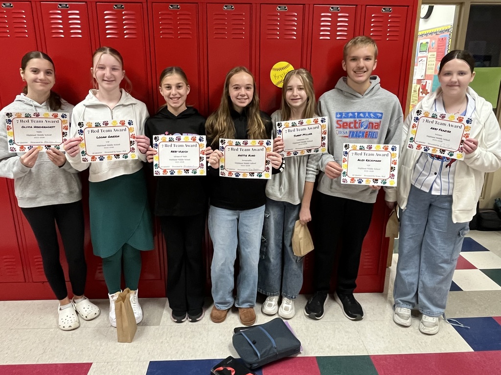7 Red Honor Roll, High Honor Roll, and 1st Quarter Award Winners! Way to go!