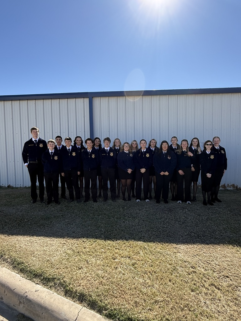 Students who competed at FFA LDE District contest