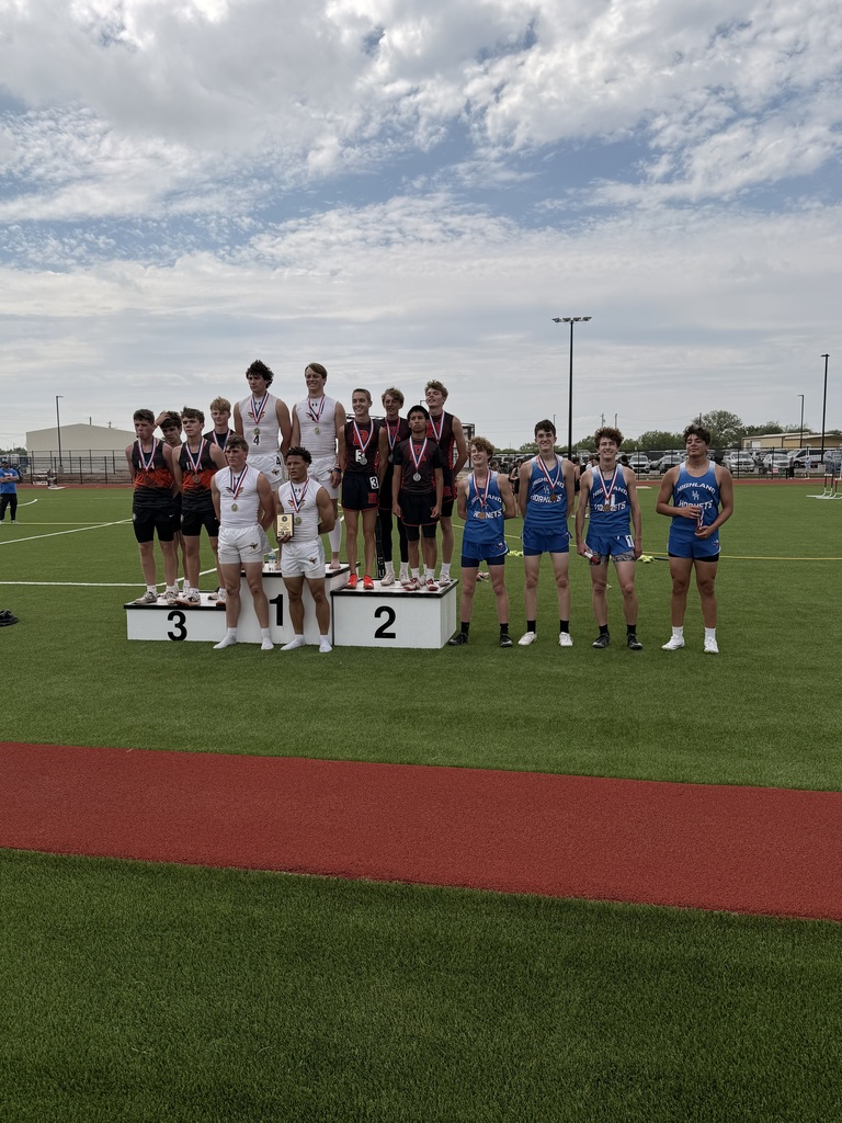 4th place - 4x400 m relay