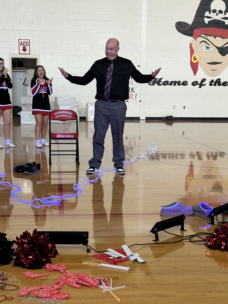 girls sodak 16 pep rally