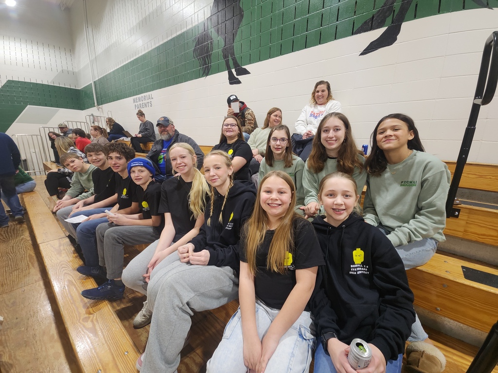 group of robotics kids