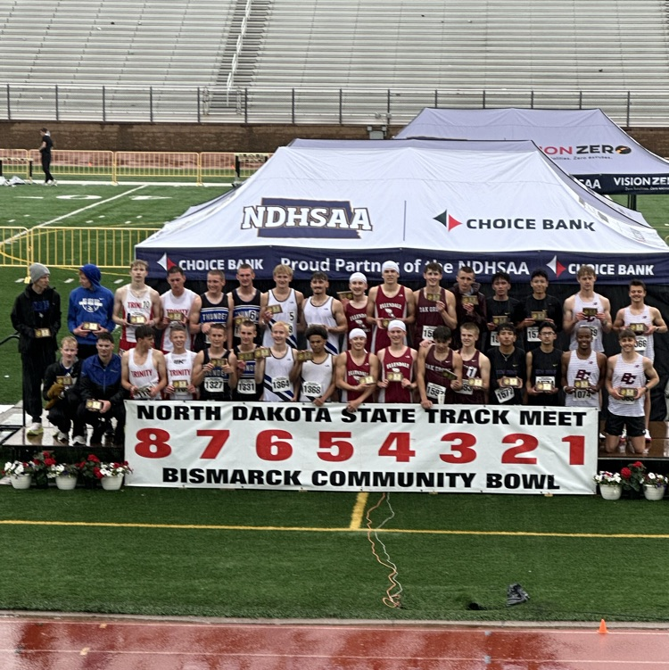 4x800 Boys Relay earned 5th Place at State