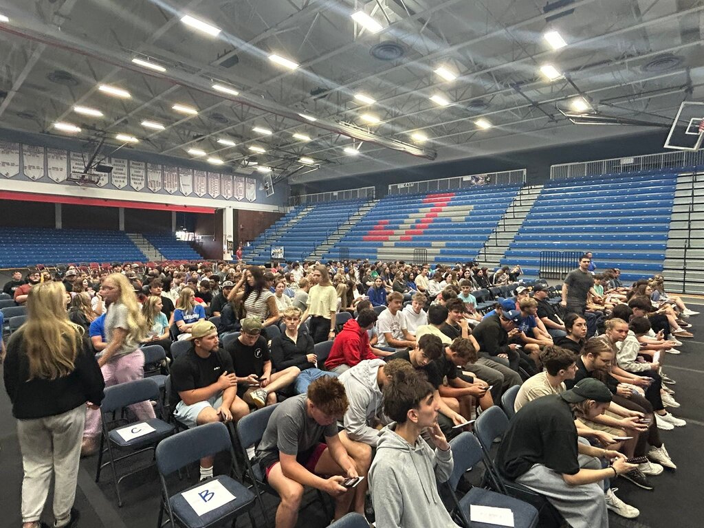 Image of students preparing for graduation night