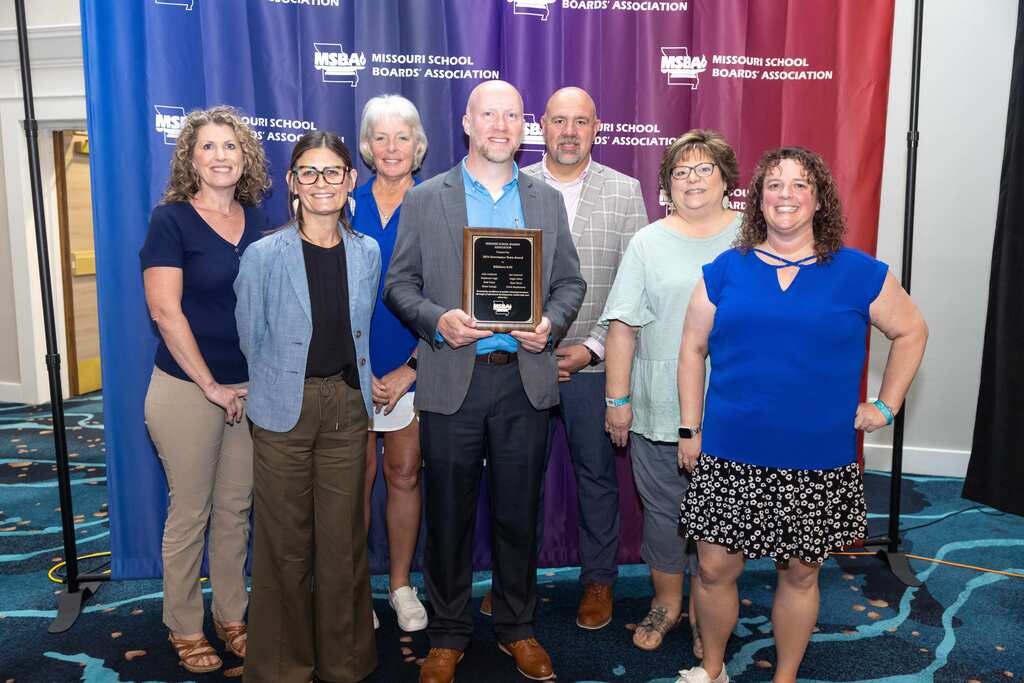Betsy Noack, Angie Oshia, Diane Scanga, John Linhorst, Dr. Jon Isaacson, Tina Thebeau and Stephanie Cage accept the Missouri School Boards’ Association’s 2026 Governance Team Award.