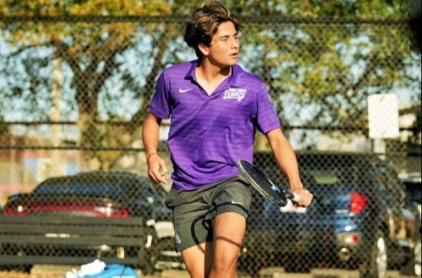 Boys Tennis pic