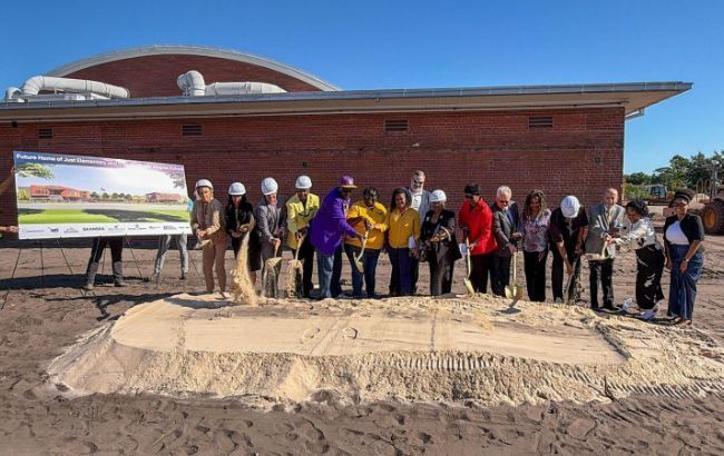 HCPS BREAKS GROUND ON NEW STEWART MIDDLE MAGNET–JUST ELEMENTARY CAMPUS