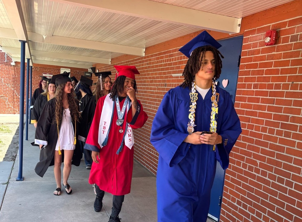 Alumni Clap Out