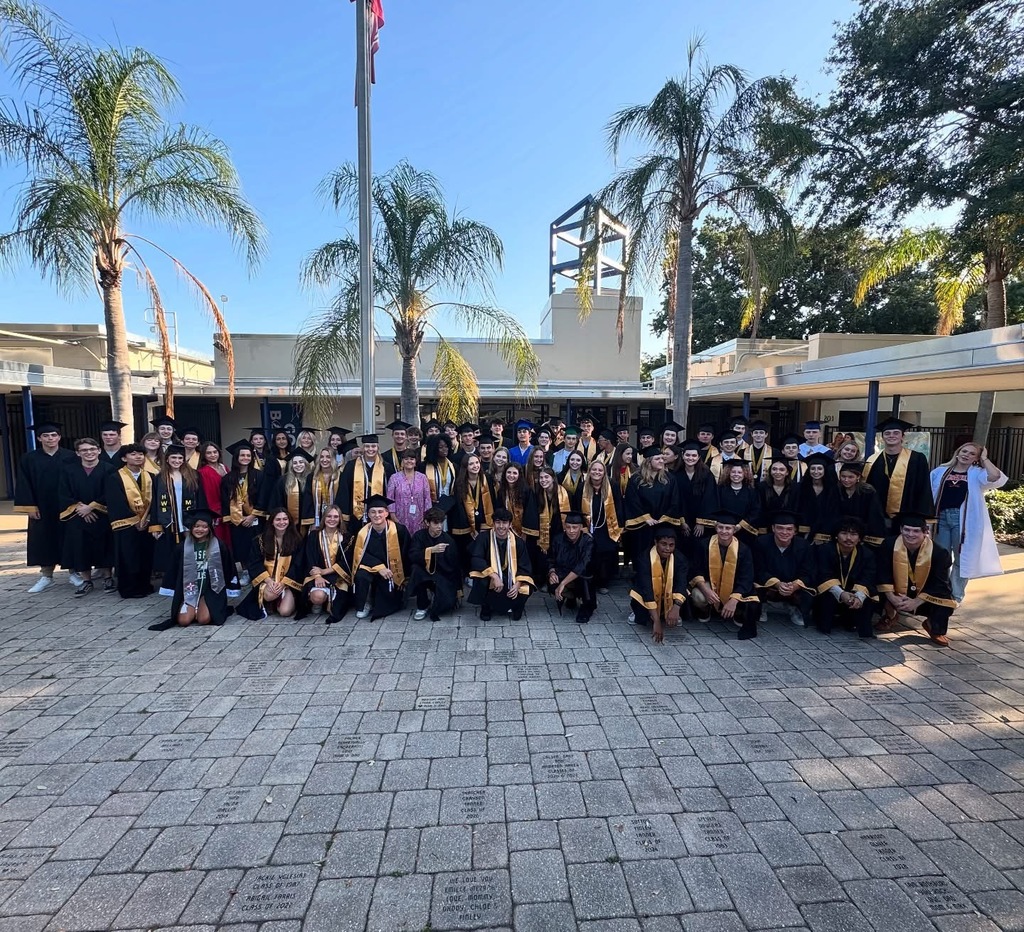 Senior Cap Out