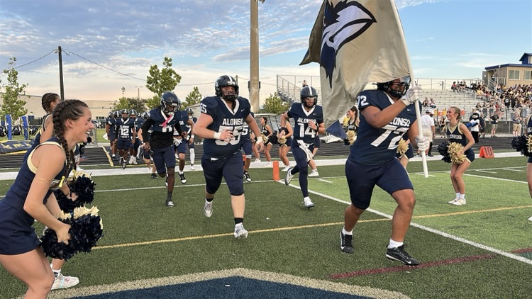 Alonso High School football players 