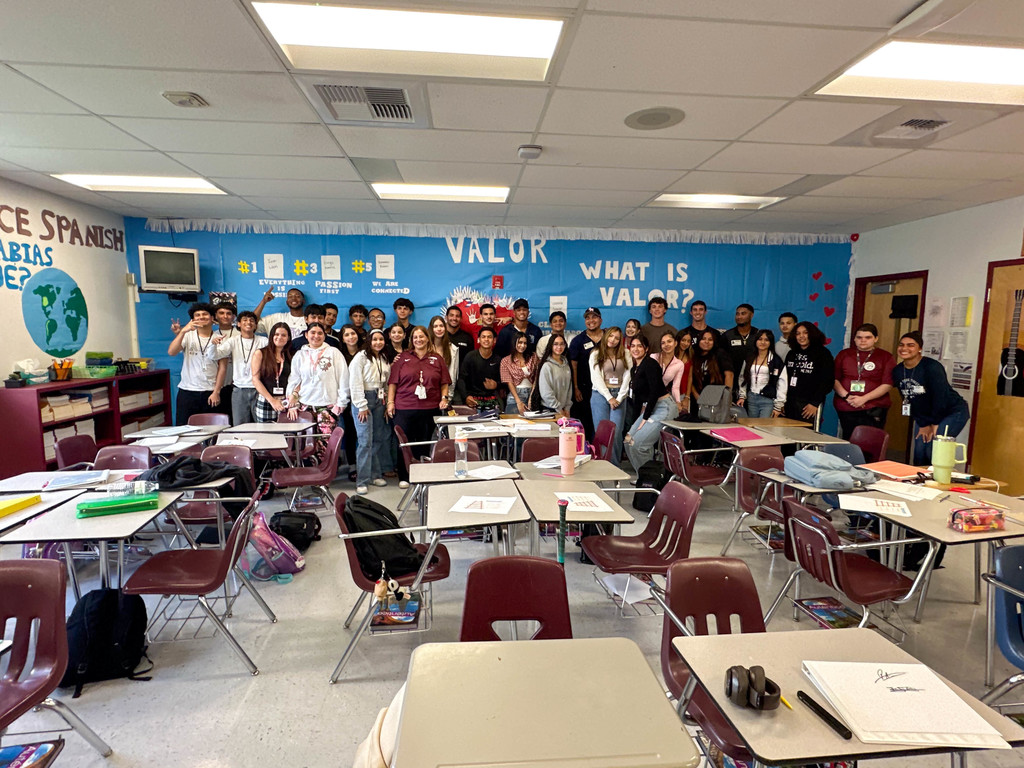 Tampa Tarpons visit Brandon High School