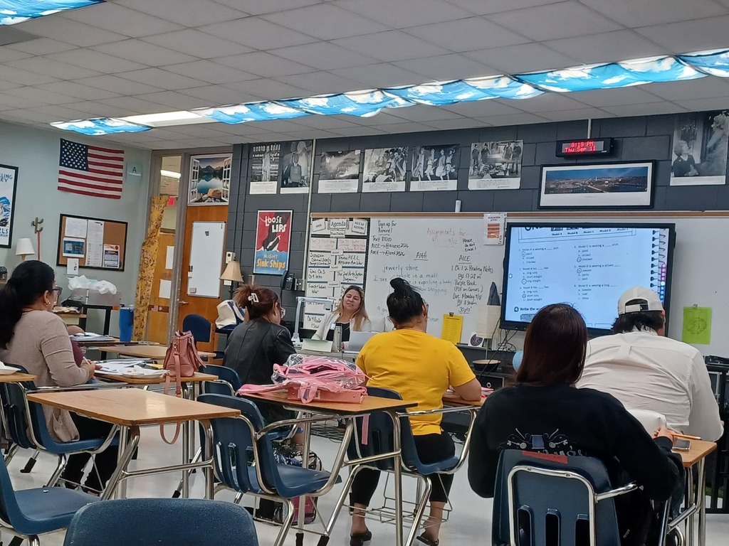 Ms. Nanfra's level 3/4 class learning vocabulary in context