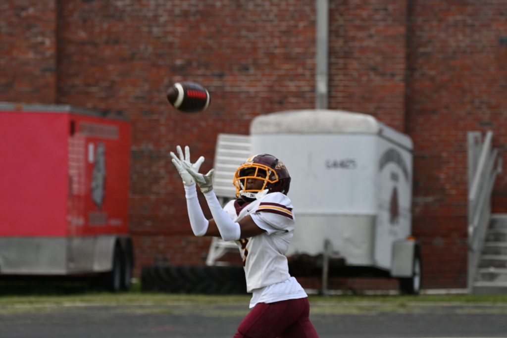 Middleton Tigers Show Heart on the Road
