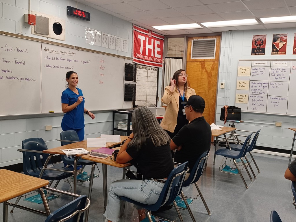 student presenting to class